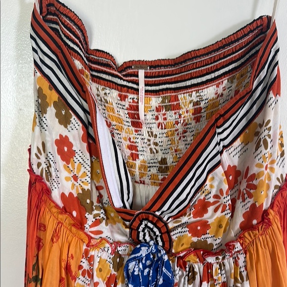 Floral Multicolor Maxi Dress - Picture 2 of 4